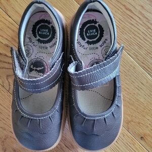 Livie & Luca Girls' Gray Mary Jane Shoes